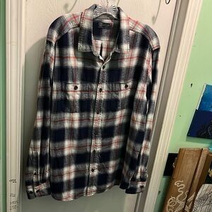 Arrow Plaid Shirt in Navy and Red